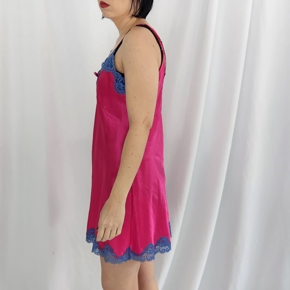 Fredericks of Hollywood Fuschia Satin Nightie - Picture 2 of 4